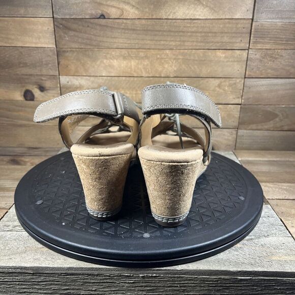 Clarks Cushion Helio Mindin Women's Size 9 M Lace Cork Taupe Wedge Sandal Heels - Picture 4 of 10